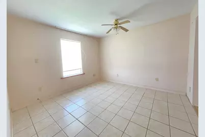 900 Mariner Street, Sargent, TX 77414 - Photo 7