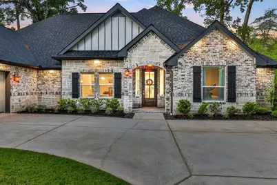 2711 Constantine Street, New Caney, TX 77357 - Photo 3