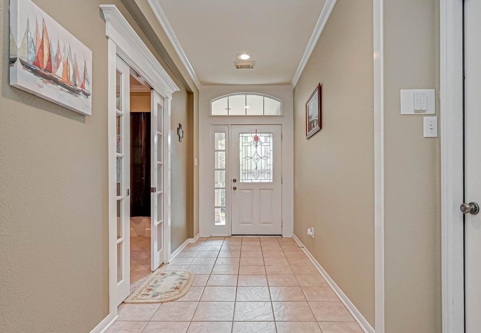 10 Altwood Cir, Spring TX  77382-2604 exterior