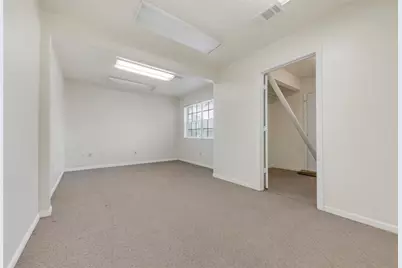 1805 Briar Oaks Drive, Bryan, TX 77802 - Photo 7