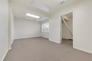 1805 Briar Oaks Dr, Bryan, TX 77802 - Photo 7