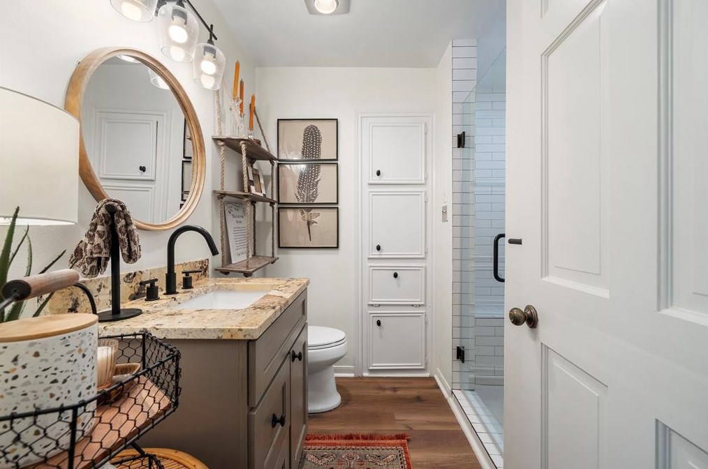 6610 Country Ln, Richmond TX 77406-7734 exterior