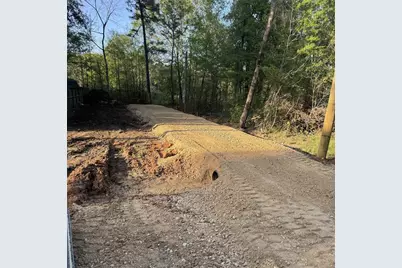 210 Cloverdale, Livingston, TX 77351 - Photo 1