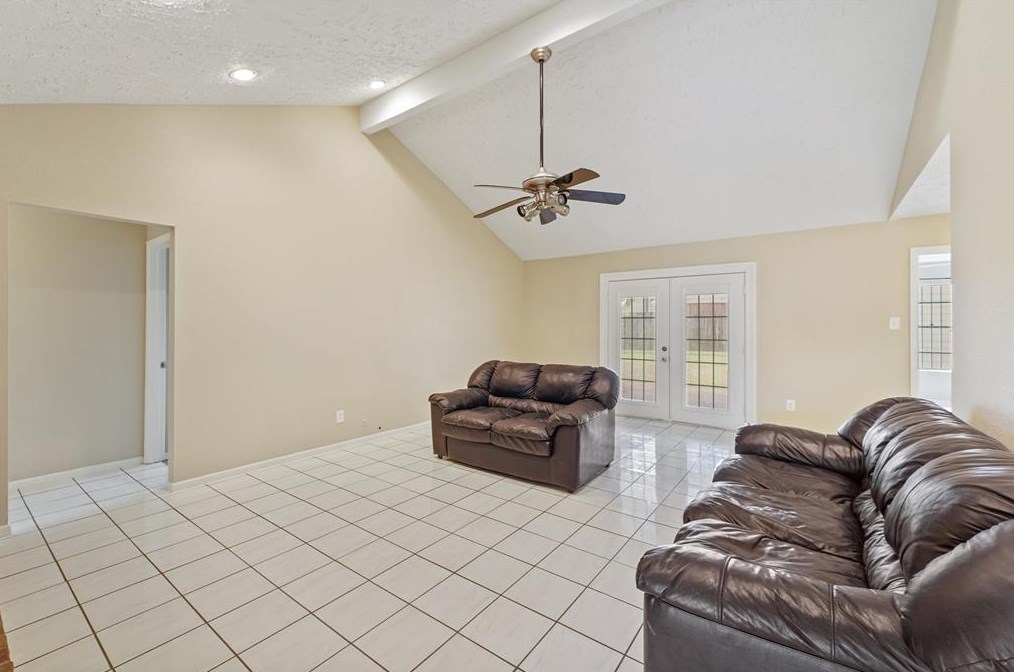1334 Great Dover Cir, Channelview TX  77530-4806 exterior
