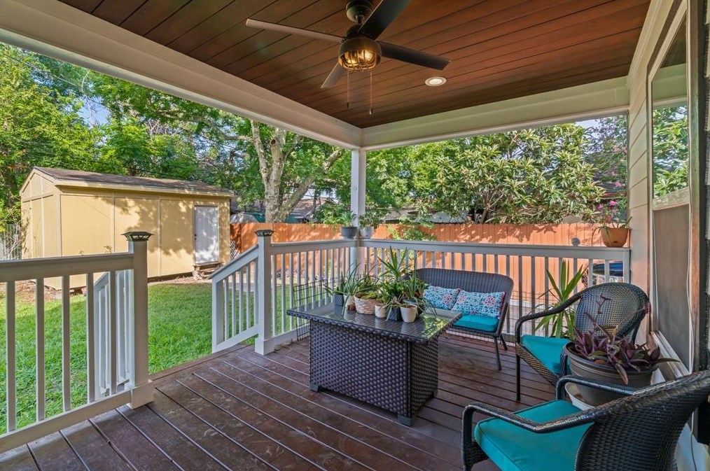 1553 Elliott St, Houston TX  77023-3673 exterior