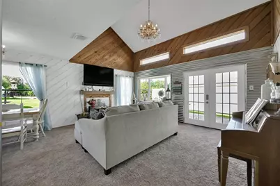 10496 Summit Drive, Willis, TX 77318 - Photo 5