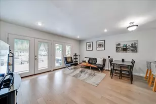 8001 Briarwood Ln, Austin, TX 78757 - Photo 9