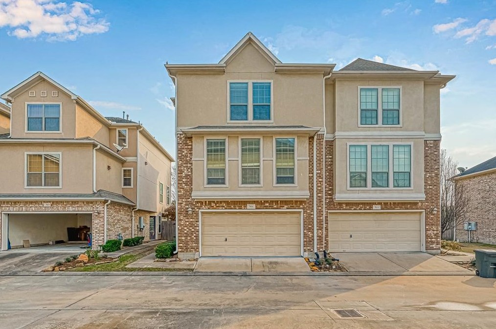 7816 Stoneyway Dr, Houston TX  77040-5155 exterior