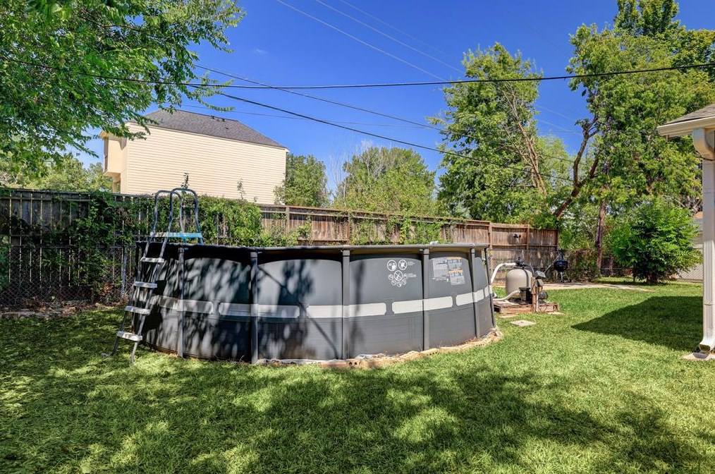 6618 Burkett St, Houston TX  77021-2325 exterior