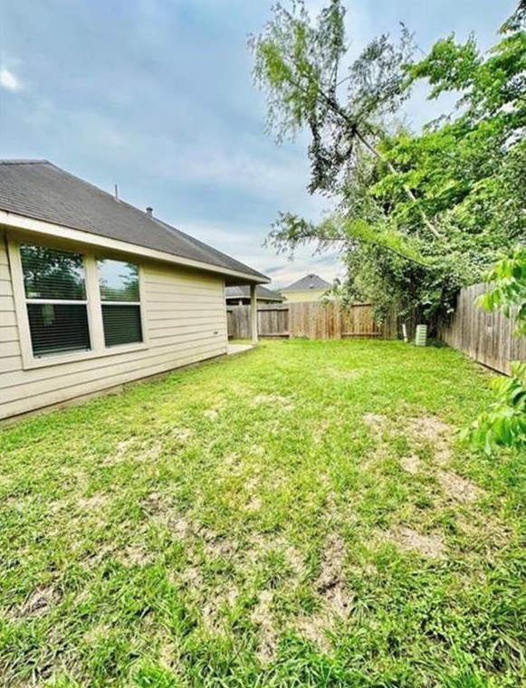 22258 Queenbury Hl Dr, Houston TX  77073-5685 exterior