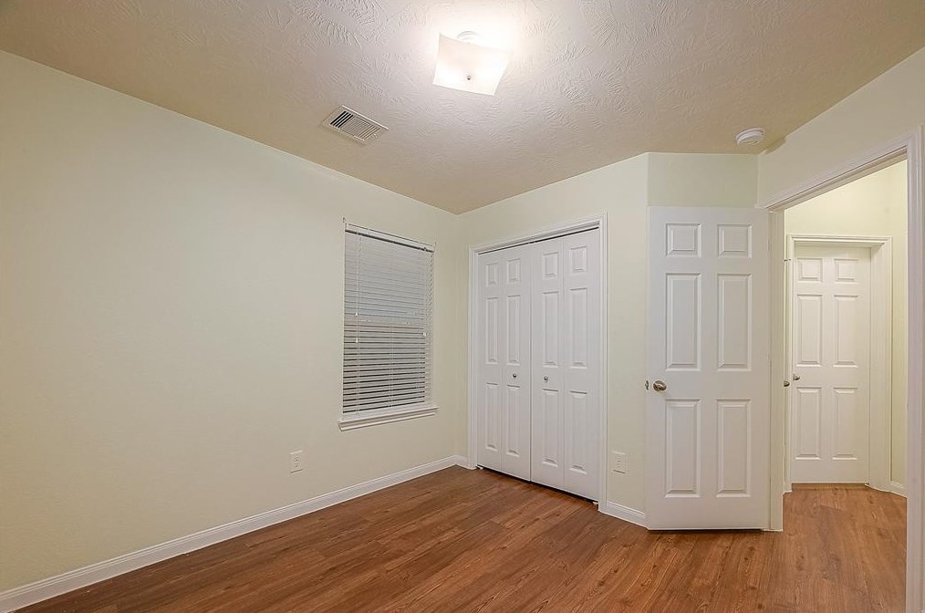 22258 Queenbury Hl Dr, Houston TX  77073-5685 exterior