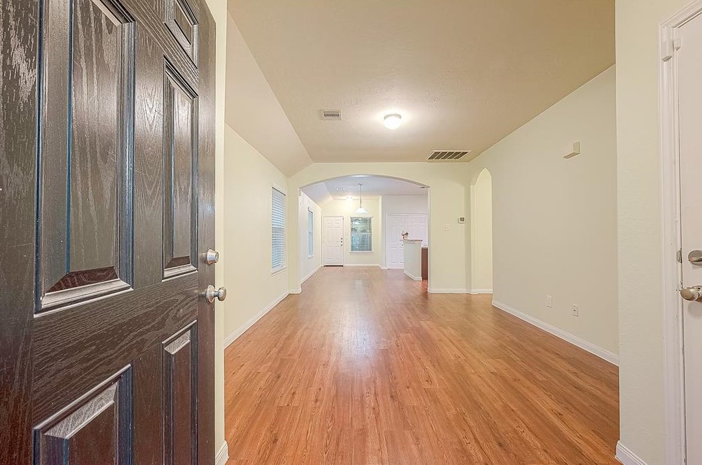 22258 Queenbury Hl Dr, Houston TX  77073-5685 exterior