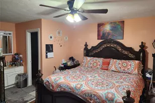 4014 N Windrift Dr, Houston, TX 77066 - Photo 9