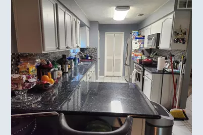 4014 N Windrift Drive, Houston, TX 77066 - Photo 7