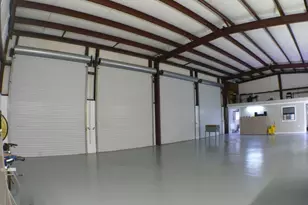 1615 E Wallisville Rd, Highlands, TX 77562 - Photo 19