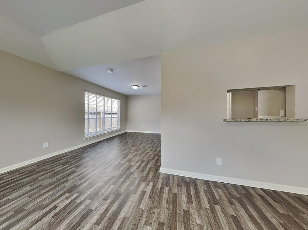 16007 Brookford Dr, Houston TX  77059-4608 exterior