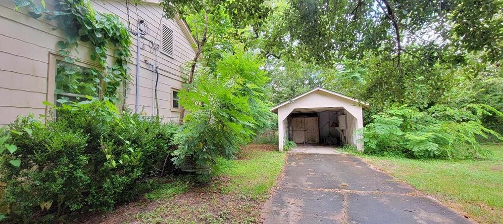 3204 Avenue K, Bay City TX  77414-7302 exterior