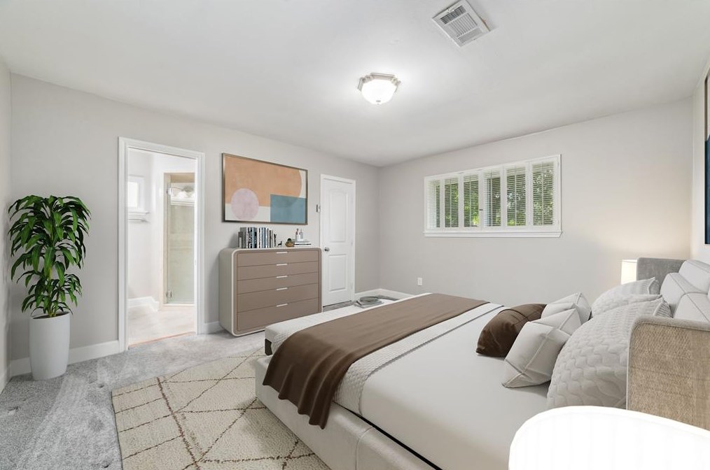 5731 Cheltenham Dr, Houston TX  77096-2929 exterior