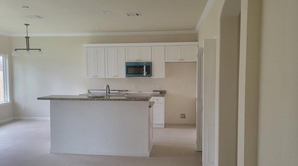 5218 Kingsbury, Houston TX  77021-3401 exterior