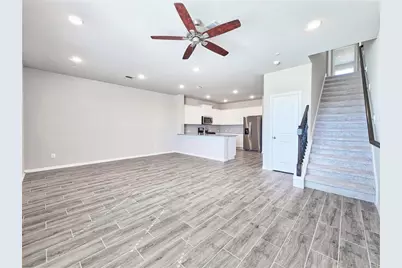 8002 Scanlan Trace, Missouri City, TX 77459 - Photo 5