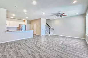 8002 Scanlan Trce, Missouri City, TX 77459 - Photo 3