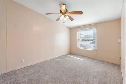 218 E Denton Street, Bremond, TX 76629 - Photo 13