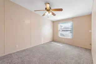 218 E Denton St, Bremond, TX 76629 - Photo 13