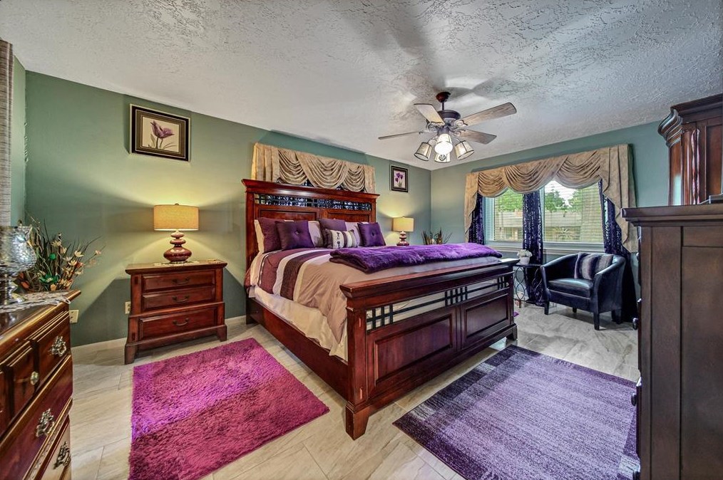 2302 Middle Crk Dr, Humble TX 77339-1821 exterior