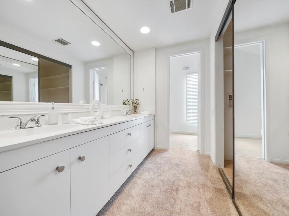 4918 Morningside Dr, Houston TX  77005-1408 exterior