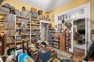 916 Sealy St, Galveston, TX 77550 - Photo 19