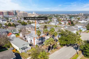 916 Sealy St, Galveston, TX 77550 - Photo 3