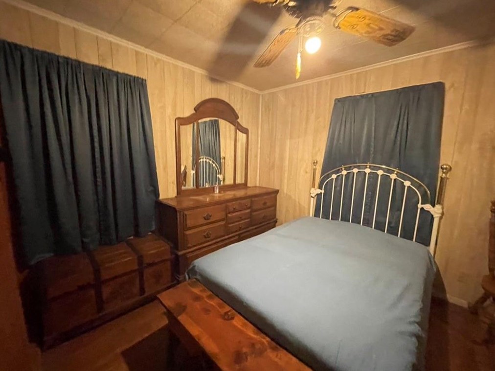 7435 Kingsley St, Houston TX  77087-4524 exterior