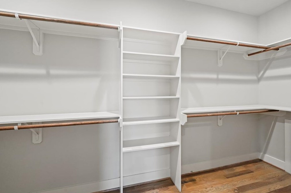 921 33 St, Houston TX  77022-5104 exterior