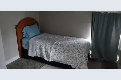 6716 Jefferson Boulevard, Groves, TX 77619 - Photo 29