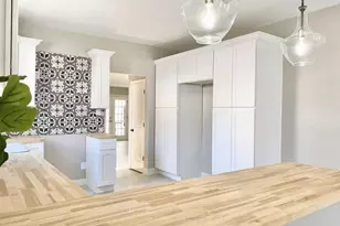 6716 Jefferson Blvd, Groves, TX 77619 - Photo 13