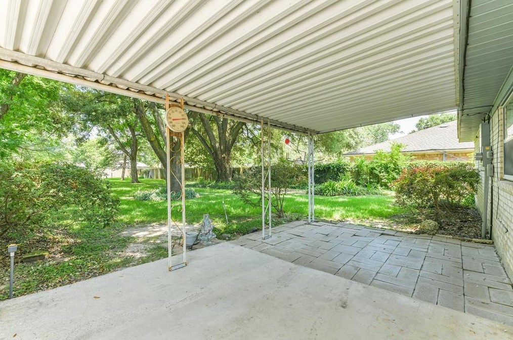 11323 Marrs Dr, Houston TX  77065-2108 exterior