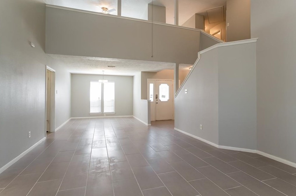 2331 Rolling Glen Dr, Spring TX  77373-3199 exterior