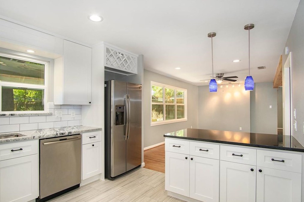 4602 Kinglet St, Houston TX  77035-5036 exterior