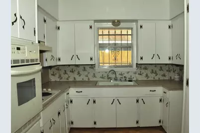 1939 Alta Vista Street, Houston, TX 77023 - Photo 7