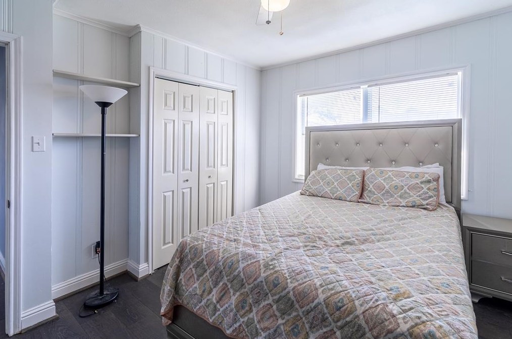 5718 Winding Crk Way, Houston TX  77017-6816 exterior