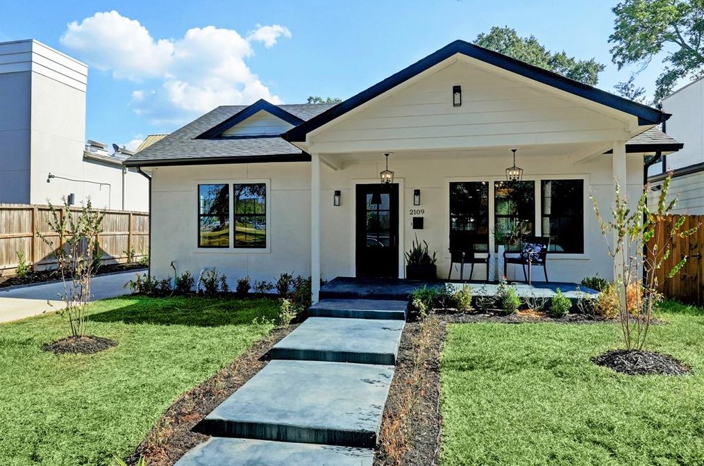 2109 Sul Ross St, Houston TX  77098-2417 exterior