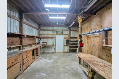 2654 Cos Street, Liberty, TX 77575 - Photo 39