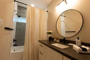 10023 Piping Rock Ln, Houston, TX 77042 - Photo 23