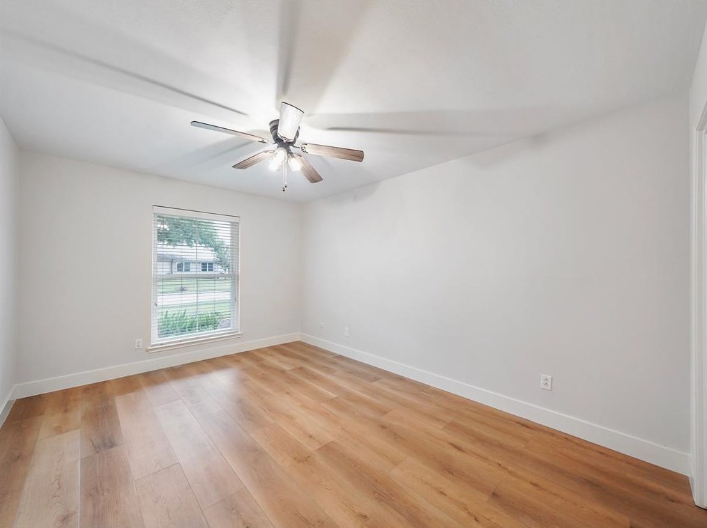 2807 Quincannon Ln, Houston TX 77043-1202 exterior