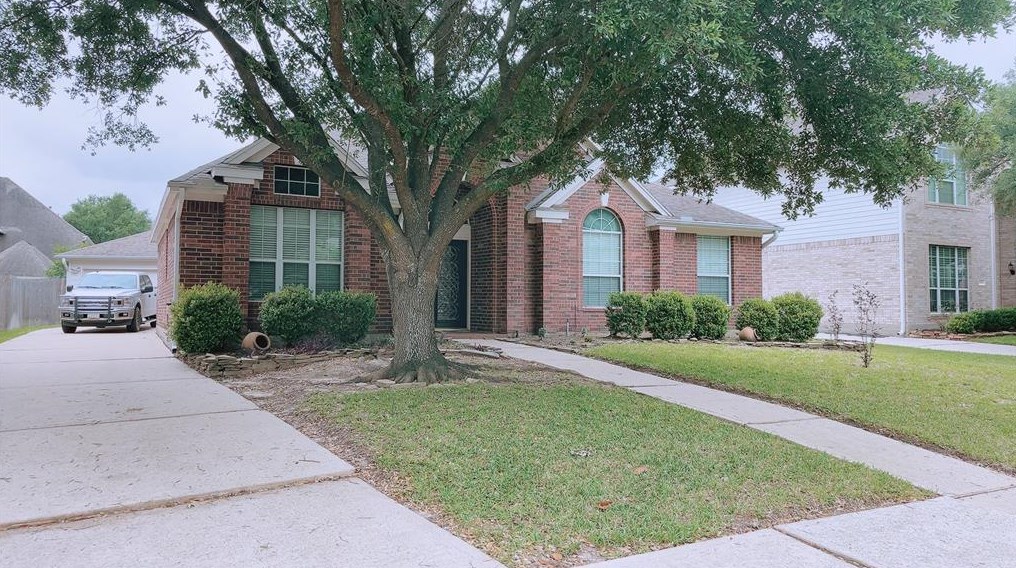 3815 Sapling Trail Ct, Spring TX  77388-5350 exterior