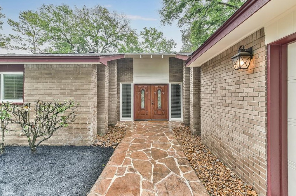 626 Silverton St, Spring TX  77373-5533 exterior