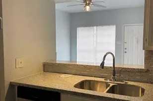 8703 Victorian Village Dr, Houston, TX 77071 - Photo 7