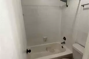 5625 Antoine Dr, Houston, TX 77091 - Photo 9