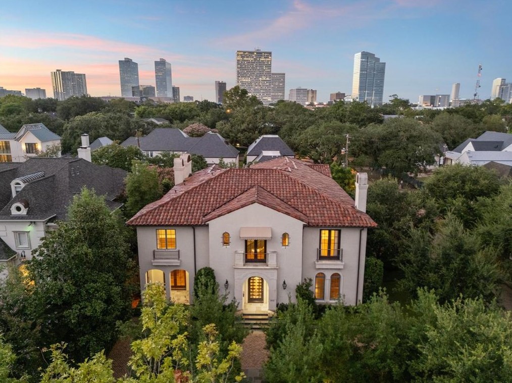 3502 Nottingham St, Houston TX  77005-2422 exterior