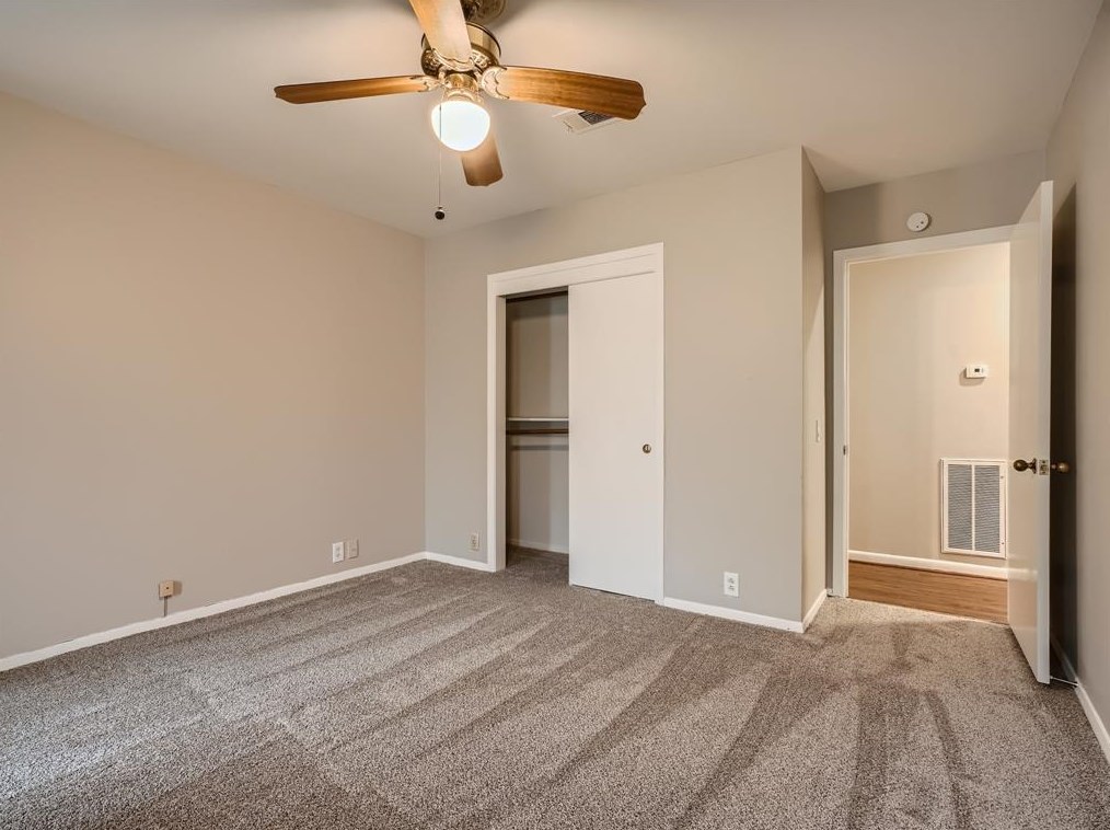 5510 Braesvalley Dr, Houston TX  77096-2911 exterior